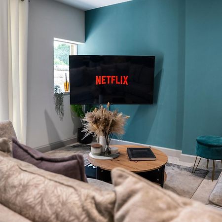 Spring Mount Huge Luxury Full Apartment- Harrogate Centre-Two Extremely Comfy Kingsize Bedrooms-Fully Equipped Modern Kitchen-Cosy Living Room With Huge Tv Ngoại thất bức ảnh