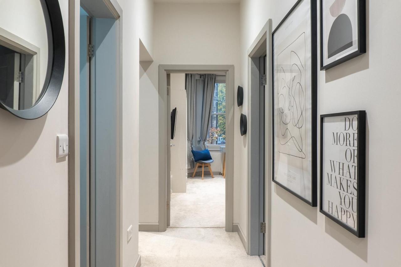 Spring Mount Huge Luxury Full Apartment- Harrogate Centre-Two Extremely Comfy Kingsize Bedrooms-Fully Equipped Modern Kitchen-Cosy Living Room With Huge Tv Ngoại thất bức ảnh