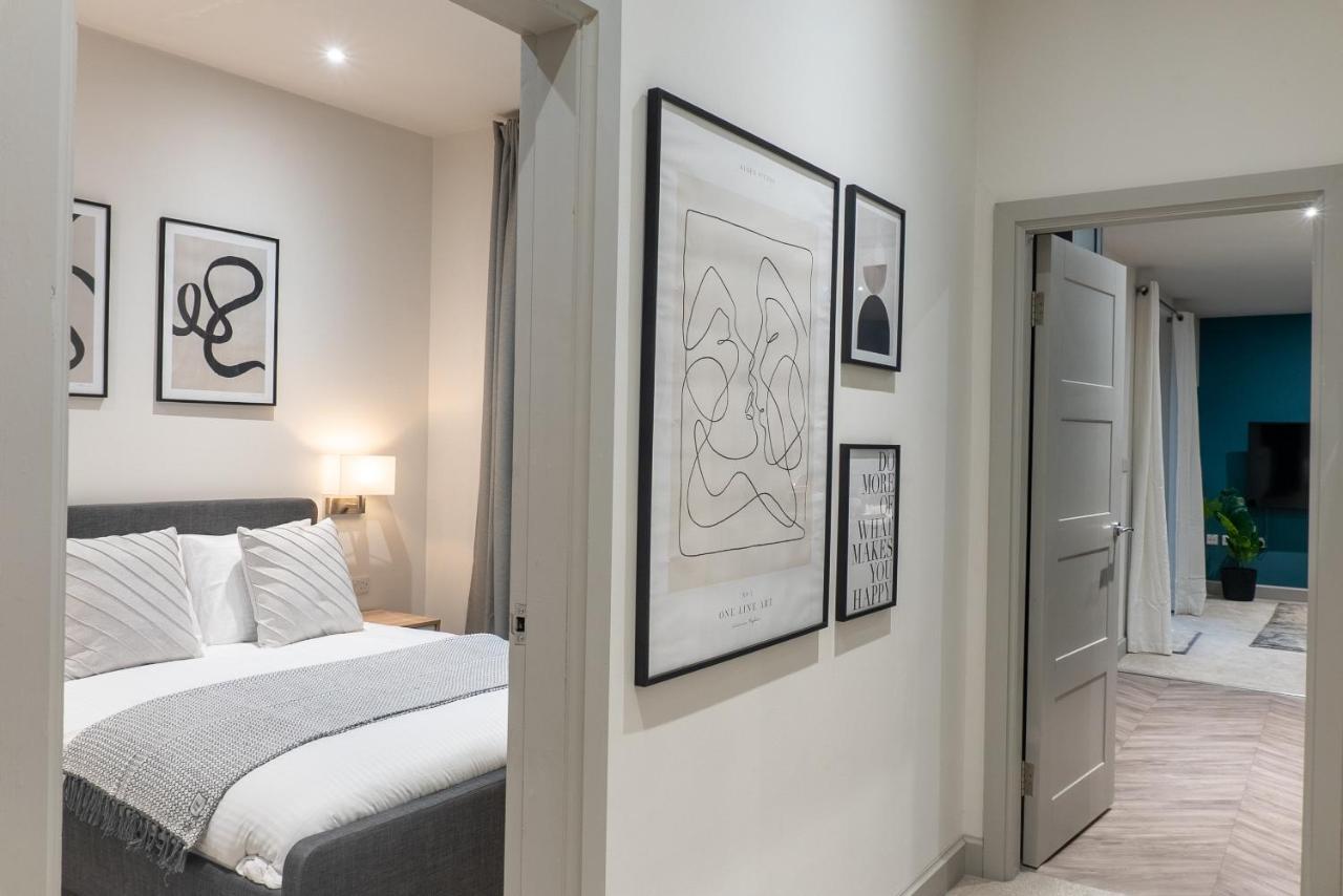 Spring Mount Huge Luxury Full Apartment- Harrogate Centre-Two Extremely Comfy Kingsize Bedrooms-Fully Equipped Modern Kitchen-Cosy Living Room With Huge Tv Ngoại thất bức ảnh