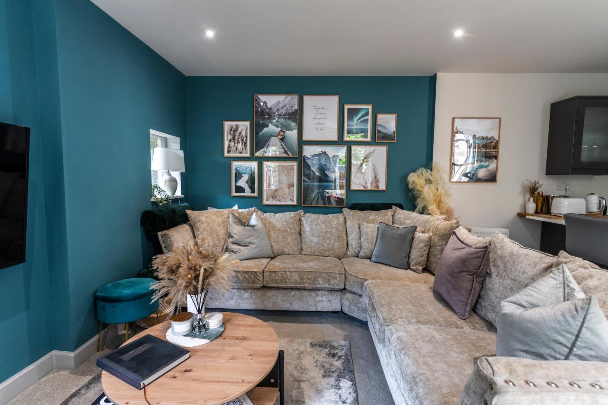 Spring Mount Huge Luxury Full Apartment- Harrogate Centre-Two Extremely Comfy Kingsize Bedrooms-Fully Equipped Modern Kitchen-Cosy Living Room With Huge Tv Ngoại thất bức ảnh